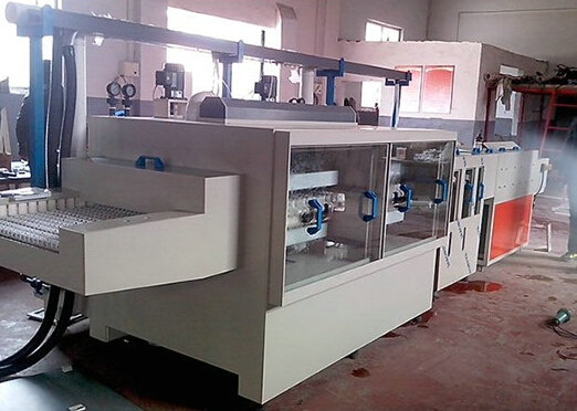 雙面蝕刻機精益求精，創(chuàng)新！